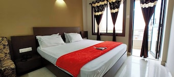 Hotel U K Palace Puri