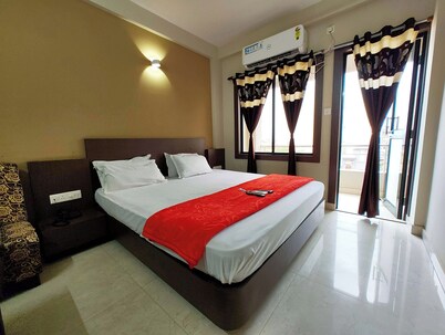 Hotel U K Palace Puri