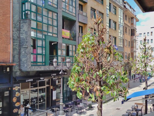 Oviedo Center ApartamentosPedregal Superior