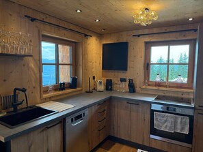 House | Dapur peribadi | Alat memasak/pinggan mangkuk/perkakas dapur 