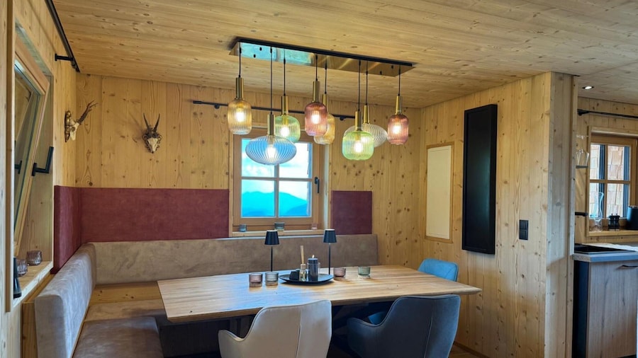 Panoramic hut in the ski Area