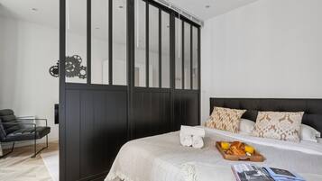 Appartamento City, 1 letto matrimoniale con divano letto, non fumatori | Ferro/asse da stiro, culle/letti per bambini (a pagamento)