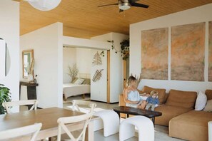 Interior - Fox Inn:  Epic Views, Hot Tub, Cowboy Tub, Grill (Yucca Valley)