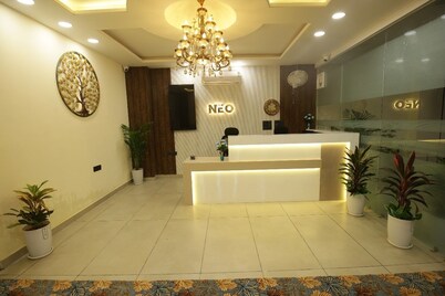 Hotel Neo