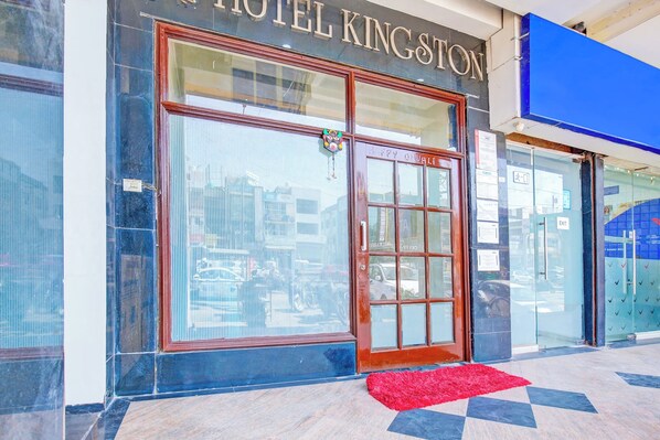 Lobby - Hotel Kingstone Zirakpur (Zirakpur)