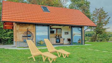 Mặt tiền nơi lưu trú