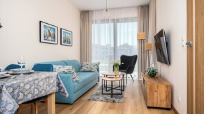 Apartament (18) | Wohnbereich | Flachbildfernseher