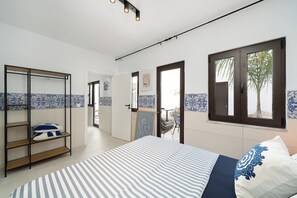 3 chambres, bureau, fer et planche à repasser, Wi-Fi gratuit