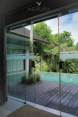 Villa Luxe, vue montagne | Vue sur la cour