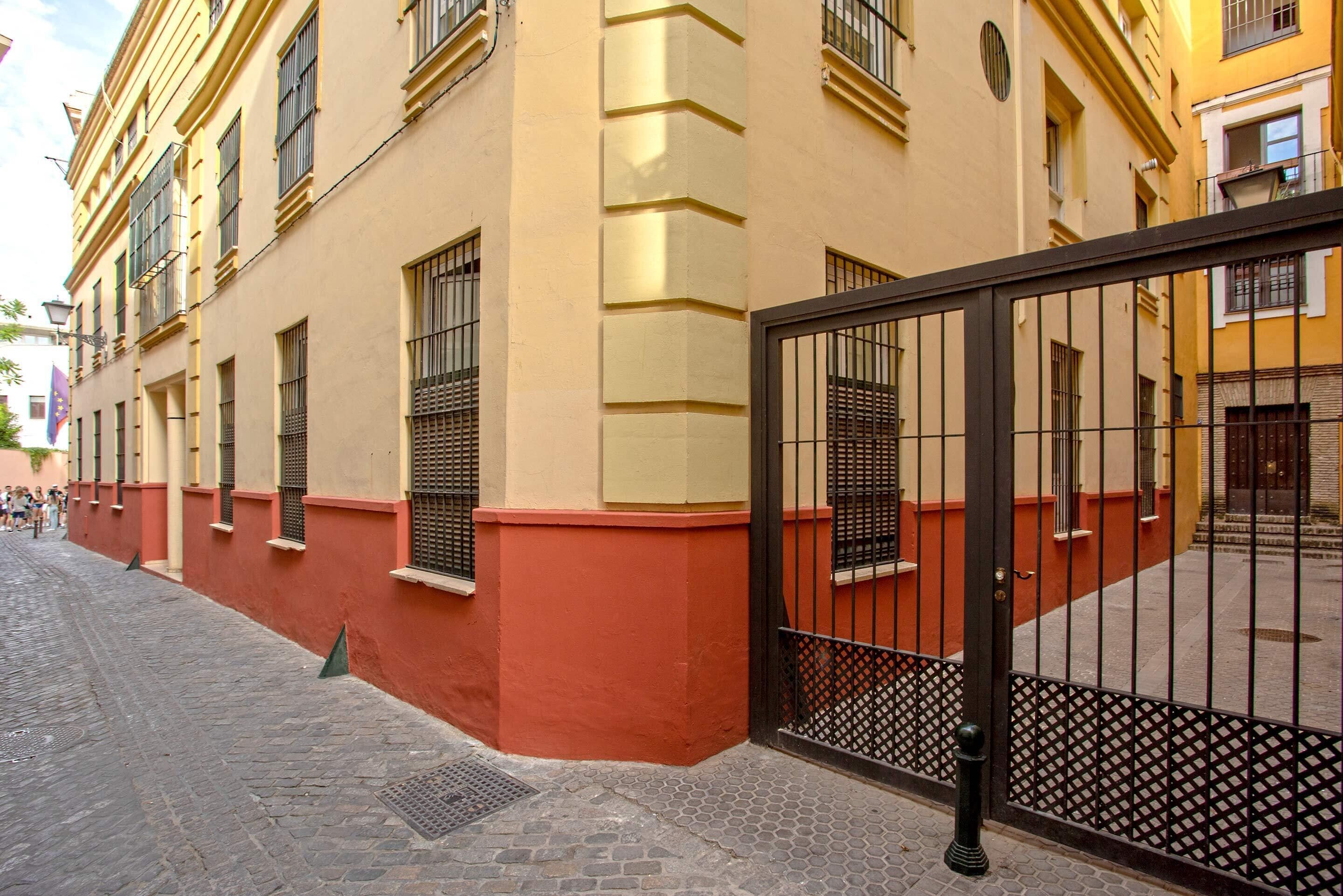 Fachada de la propiedad