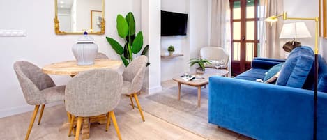 公寓 (2 Bedrooms) | 客廳 | 電視