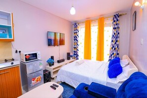 1 chambre, fer et planche à repasser, Wi-Fi, draps fournis