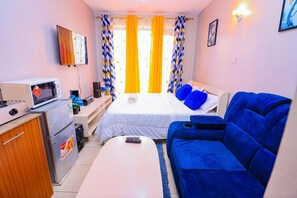 1 chambre, fer et planche à repasser, Wi-Fi, draps fournis