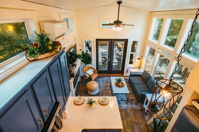 Tiny Home in Deer Lick Falls Community