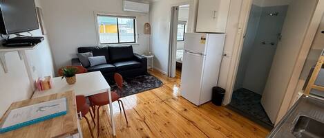 Televisión y reproductor de DVD