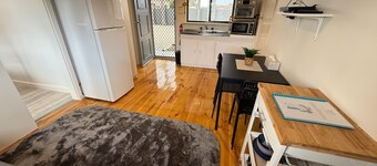 3 by the Sea at Coobowie Unit 2 - 2 bedrooms - dog friendly-Off peak special!