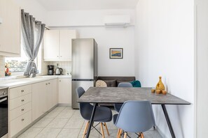 4 bedrooms