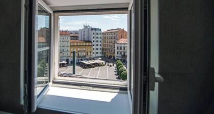 JOIVY Apartments - Trieste Goldoni