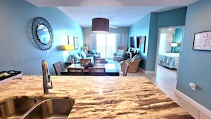 Interior - Lighthouse 1506 Gulf Front 3 Pools Sleeps 8 (Gulf Shores)