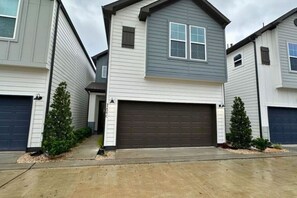 Exterior - Houston Escape Near Downtown (Houston)