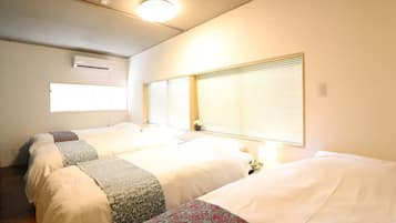 Cortinas blackout, tabla de planchar con plancha y wifi gratis