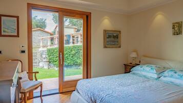 3 camere, ferro/asse da stiro, culla da viaggio, Wi-Fi gratuito