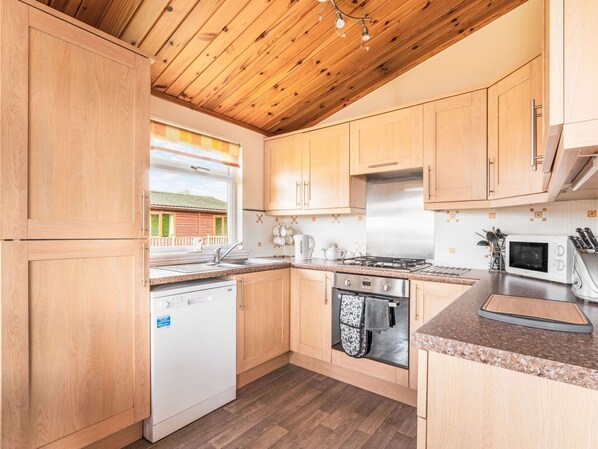 Microwave, oven, dishwasher