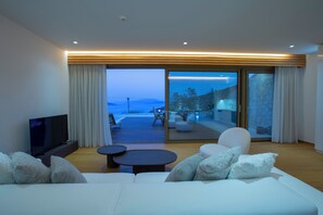 Smart TV, stereo