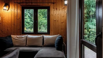 Chalet | Living area | Flat-screen TV