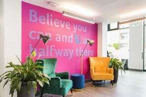 Lobby sitting area - Student Only Riverside Manchester (Salford)