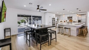 Dining - Newly remodeled 4-bedroom, 2-bath private compound with pool (La Quinta)