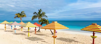 Coral Beach Private Modern Beachfront Condo