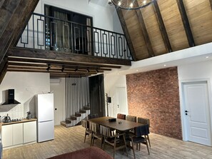 Villa familiar, vistas a la monta ña | Zona de estar