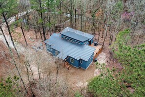 House (2 Bedrooms) | Front of property