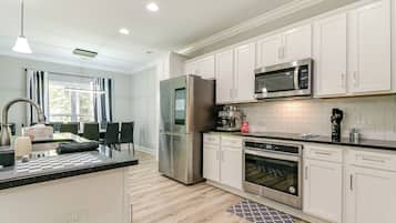 Rumah (3 Bedrooms) | Interior