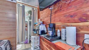 Unclassified image, 3 of 24, button - 1 Mi to Lake Texoma: Cozy Studio w/ Outdoor Space! (Kingston)