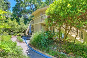 Interior - Pool Access, Walk to Beach: Hilton Head Haven! (Hilton Head Island)