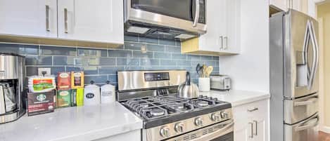 House (2 Bedrooms) | Interior