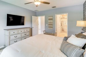 Interior - Home 9 Mi to Dtwn & Fort Pierce Inlet State Park! (Fort Pierce)