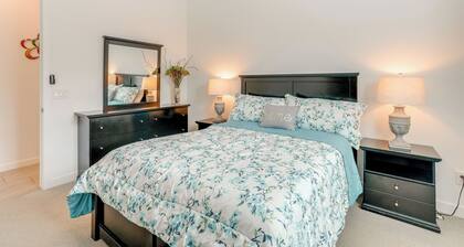 6 Mi to Surprise Stadium: Apt w/ Pool Access!