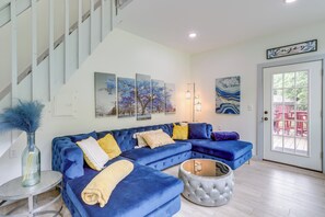 Apartment (0 Bedroom) | Interior