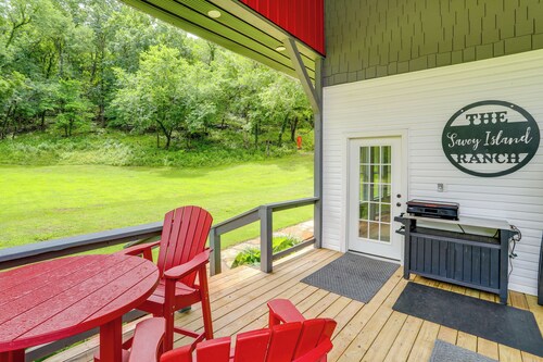 River Access & Private Deck: Mountain View Retreat