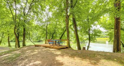 Swim On-site: Riverfront Studio in Mountain View!