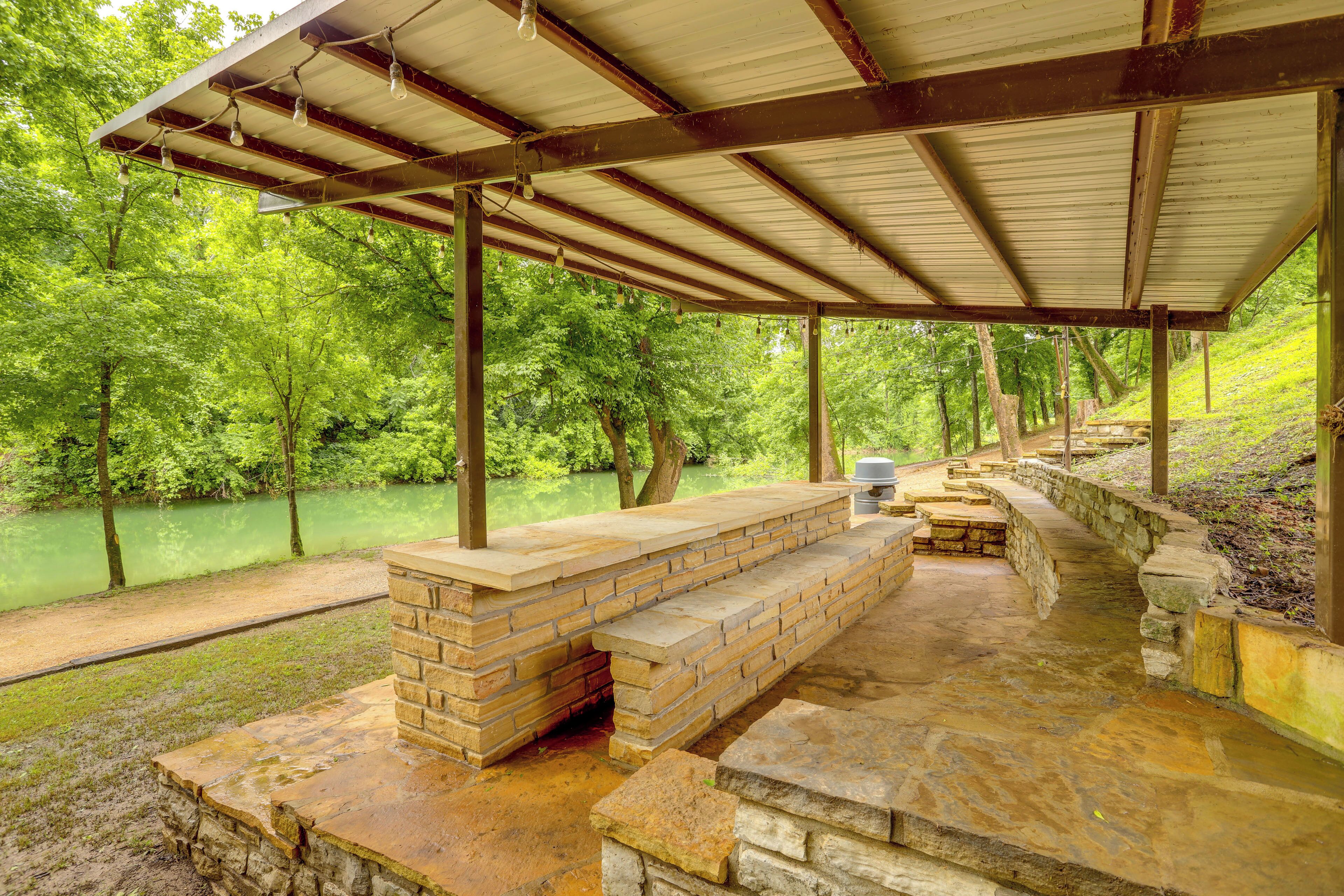 Apartment (0 Bedroom) | Interior