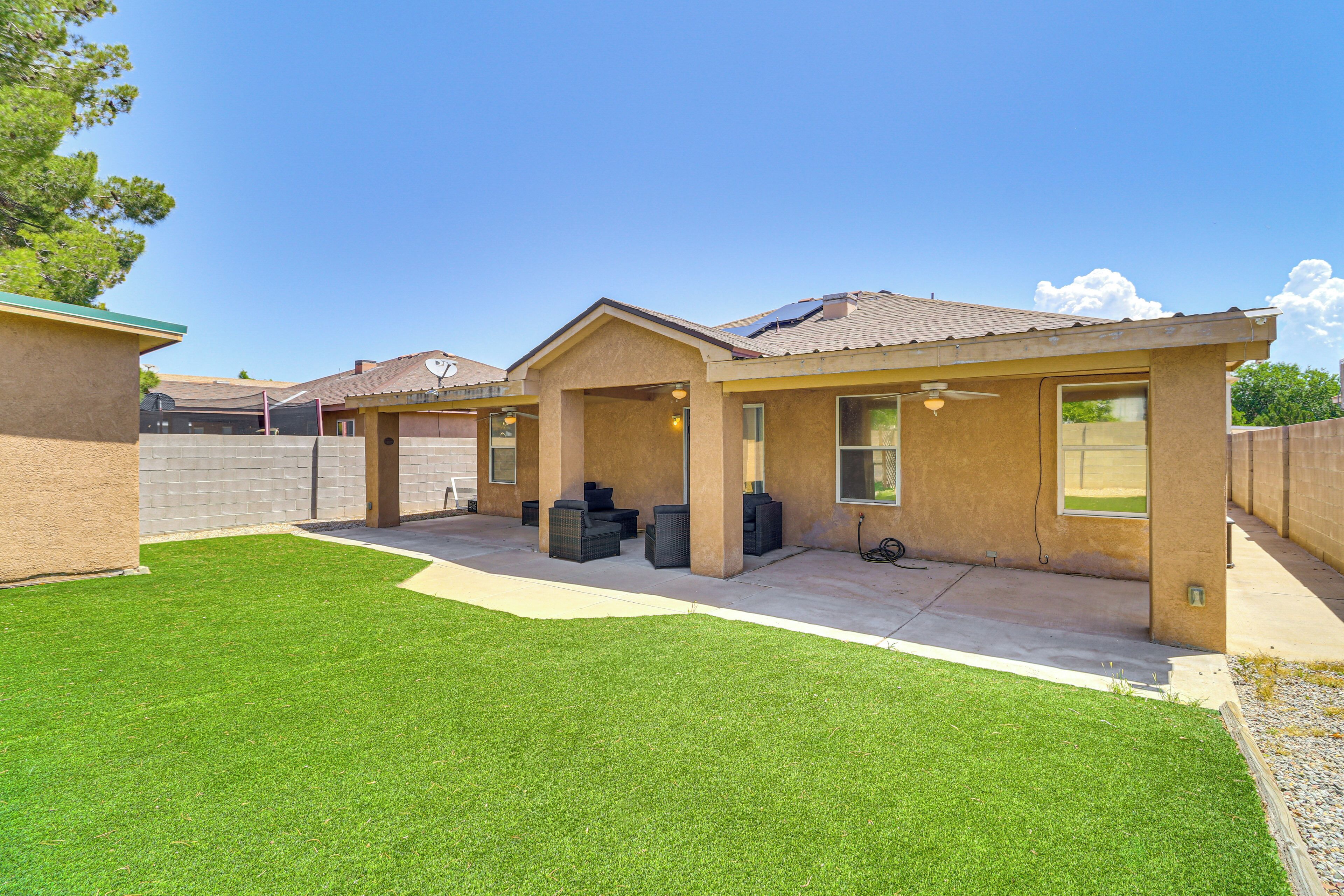 House (3 Bedrooms) | Front of property