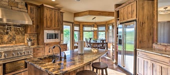 Luxury Waterfront Parachute House w/ Fire Pit!