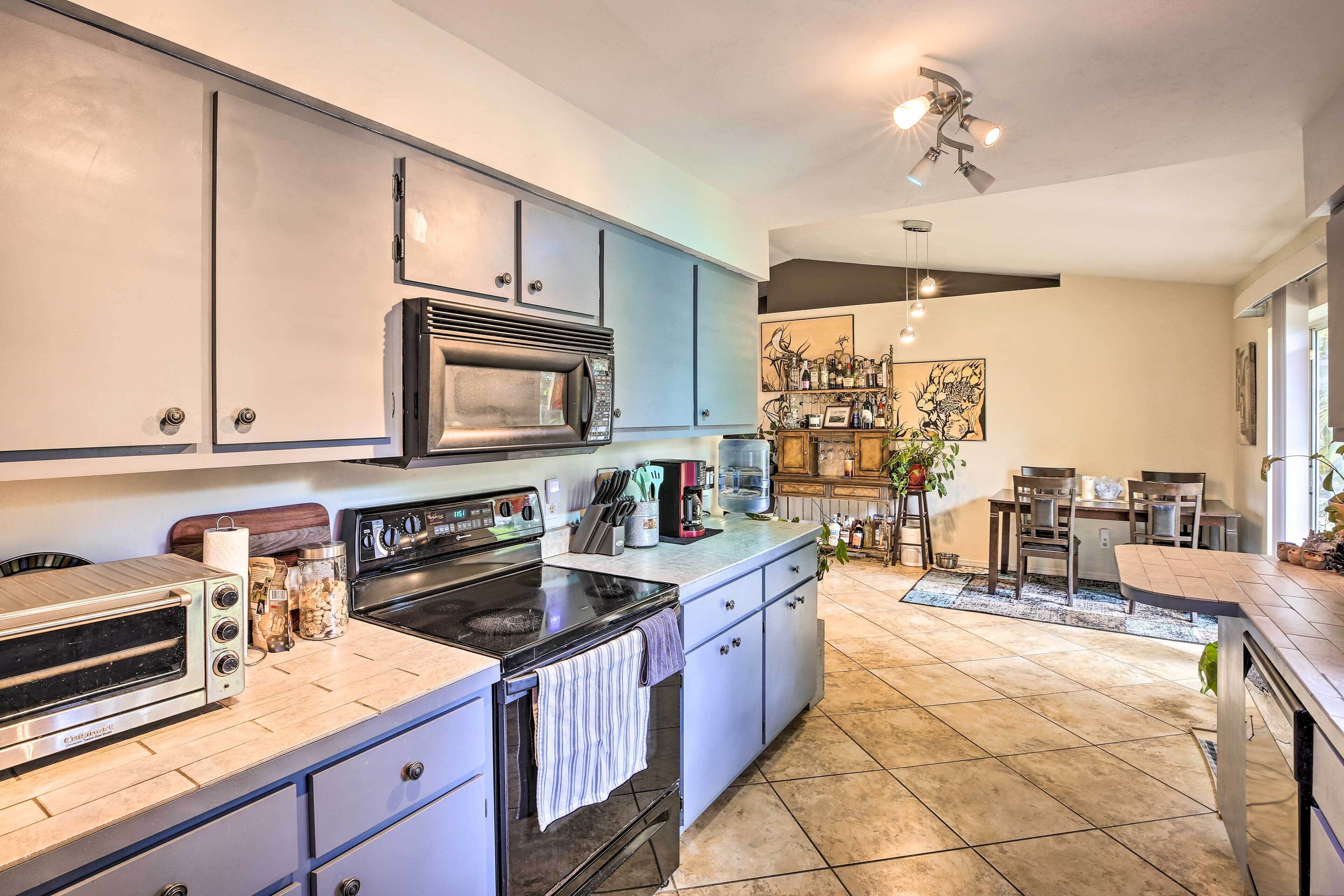 House (2 Bedrooms) | Interior