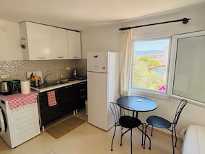 Microwave, oven