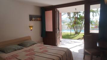 1 habitación, wifi y ropa de cama