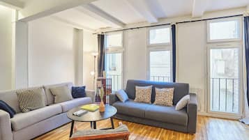 Apartment | Living area